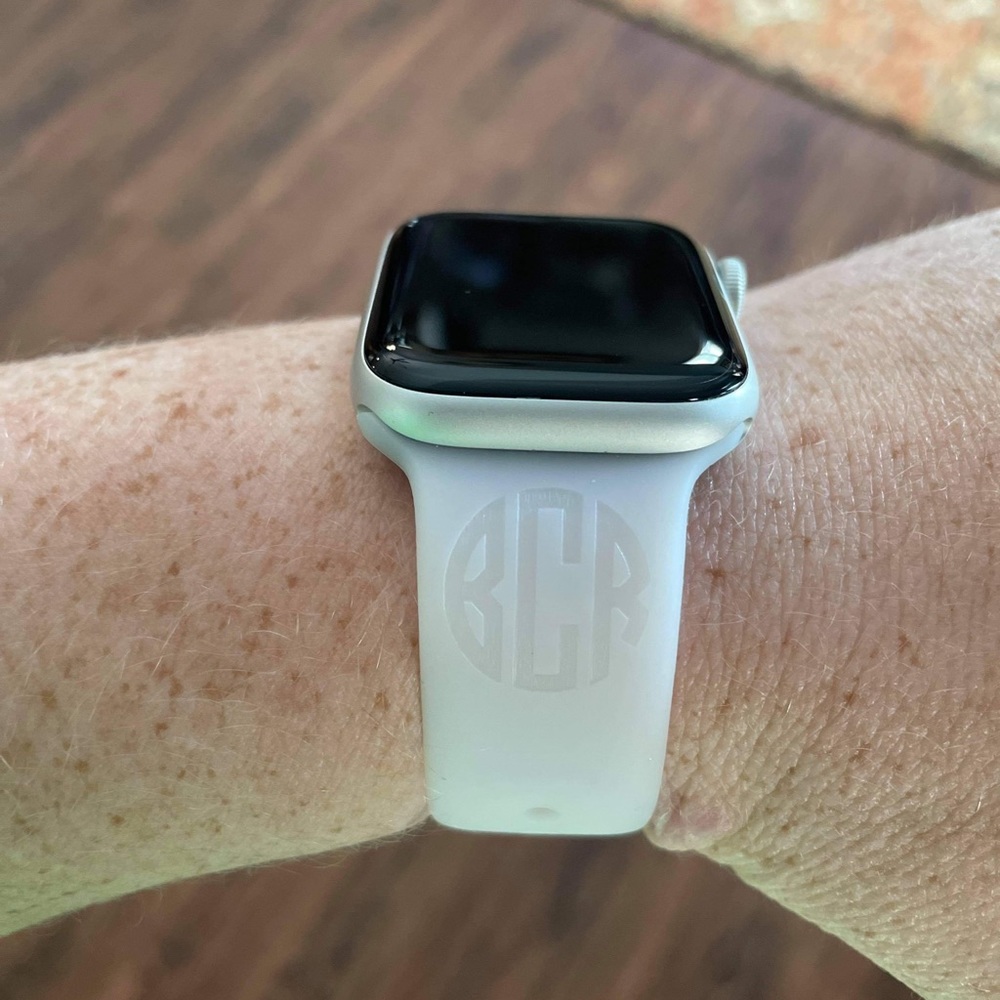 Apple Watch Color Changing Bands - Picture 5 of 5